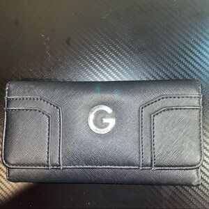 G by Guess Wallet Trifold Multi Pockets Clear ID Slot Faux Leather Big G Logo